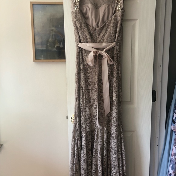 INC NightWear - beige/nude gown - SIZE 12 - Picture 4 of 7